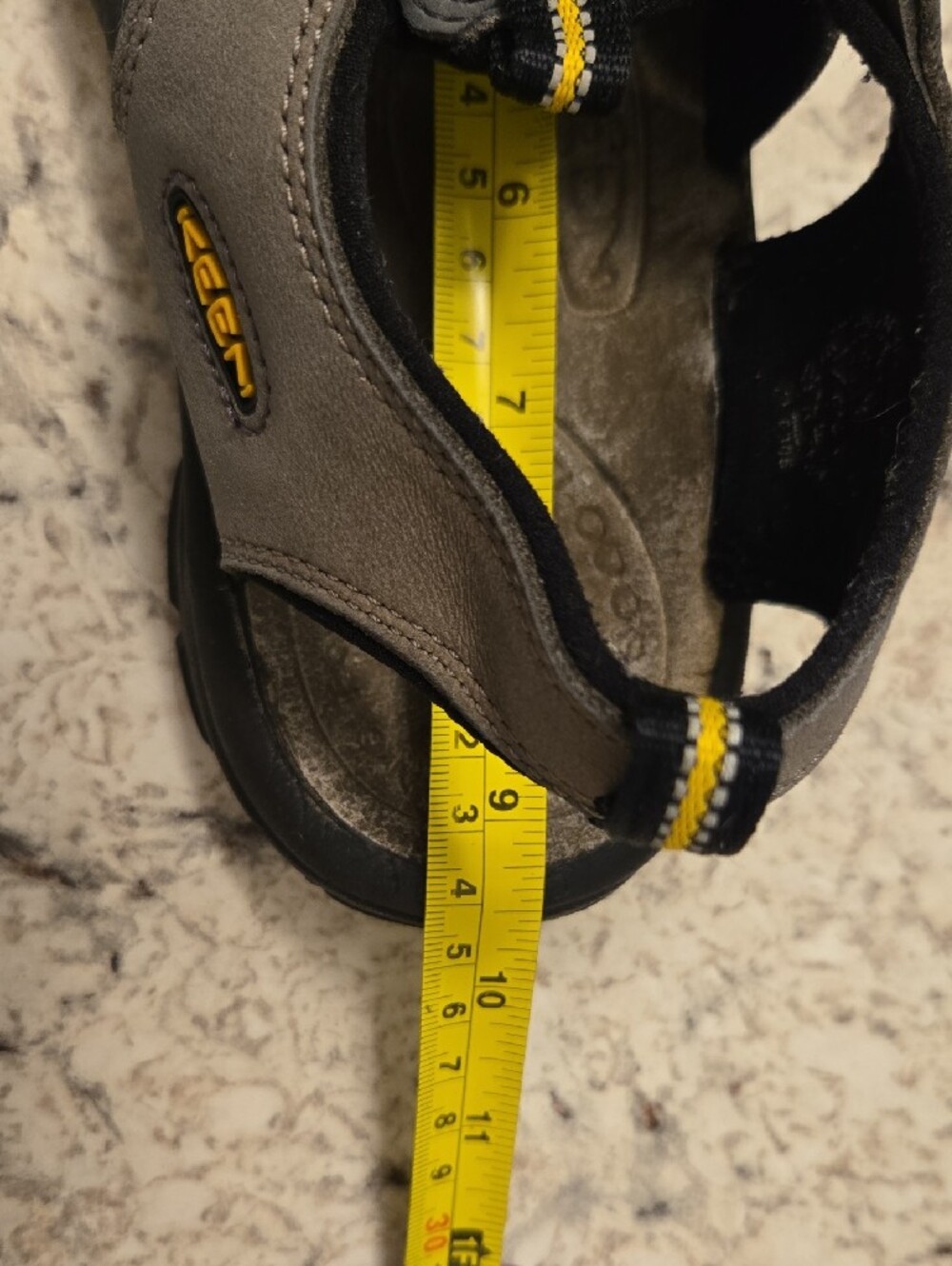 Keen Woman's Newport Sandals Size 7.5 - Picture 7 of 12